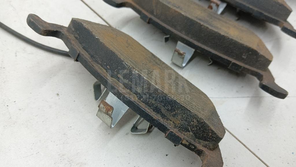 Колодки тормозные передние к-кт