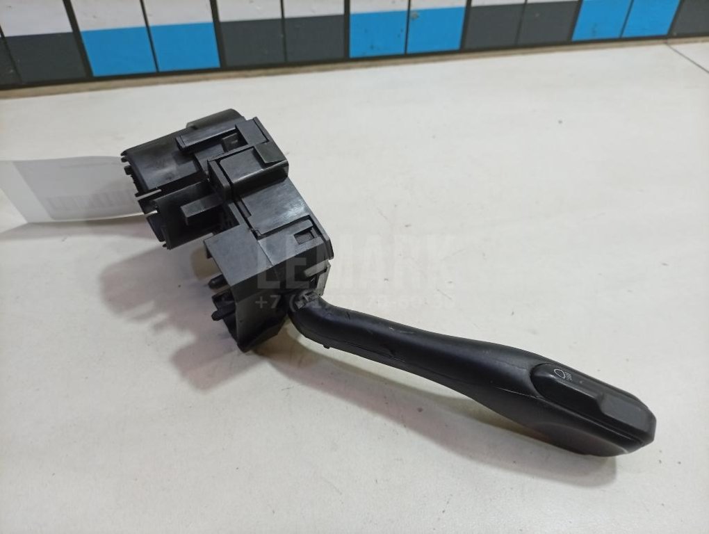 Переключатель поворотов подрулевой