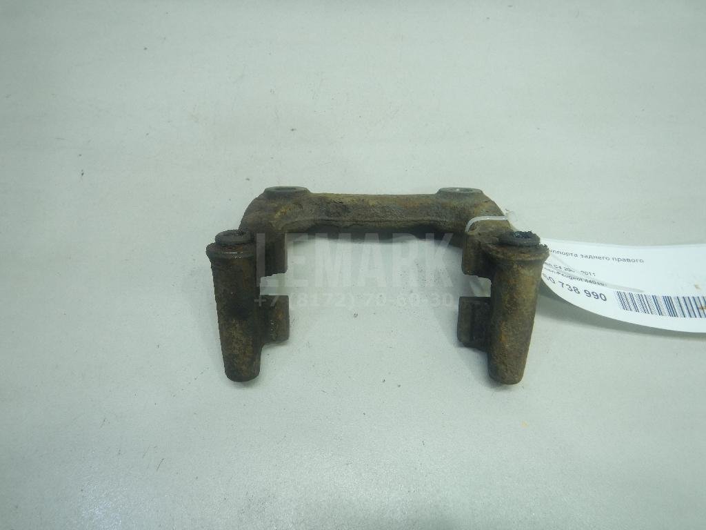 Скоба суппорта заднего правого