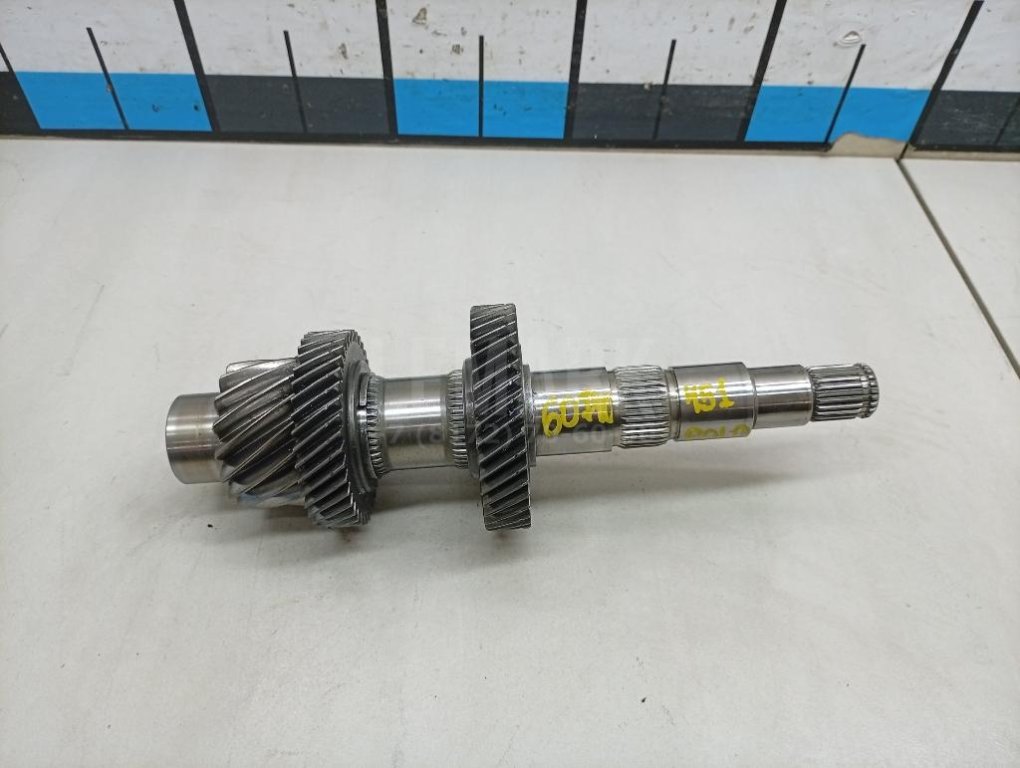 Вал КПП вторичный для  Audi A4 [B9] 2015