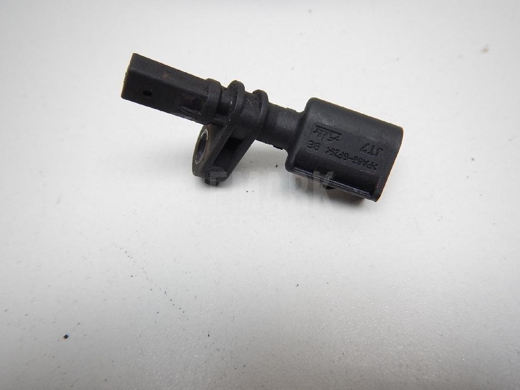 Датчик ABS передний левый