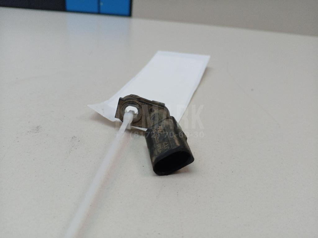 Датчик ABS передний правый