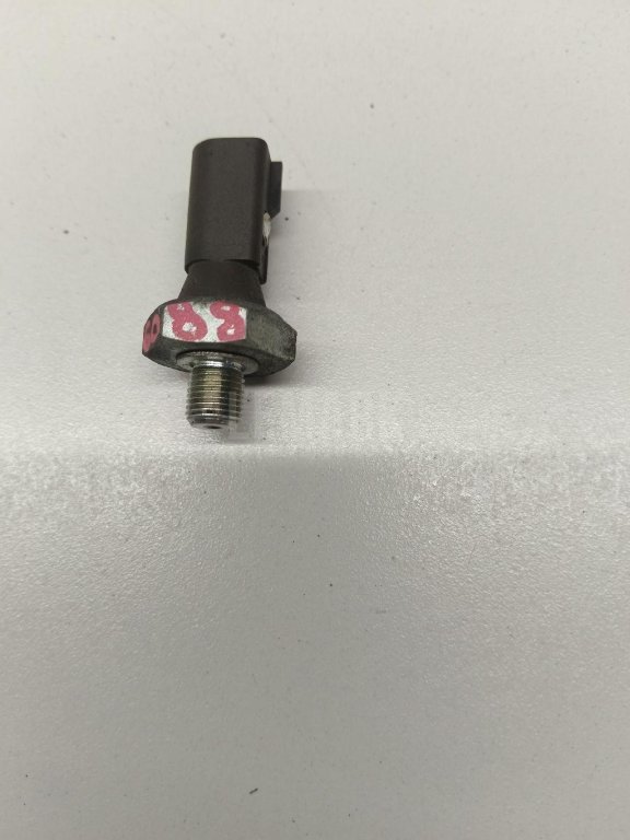 Датчик давления масла для  Alfa Romeo 159 2005-2011