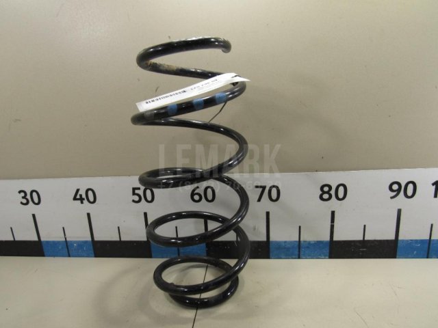 Пружина передняя