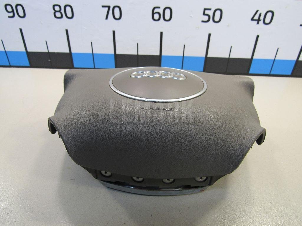 Подушка безопасности в рулевое колесо