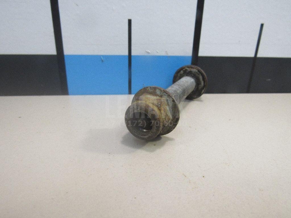 Болт заднего рычага