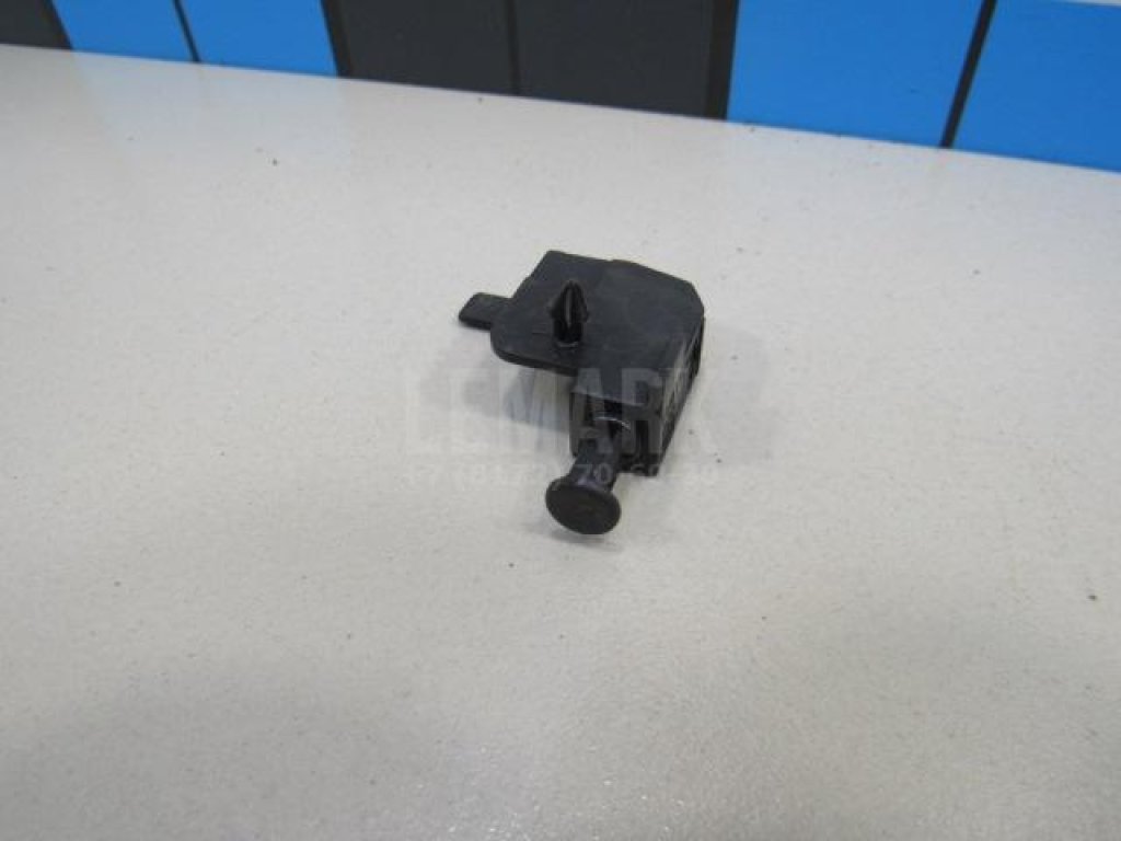 Датчик стояночного тормоза