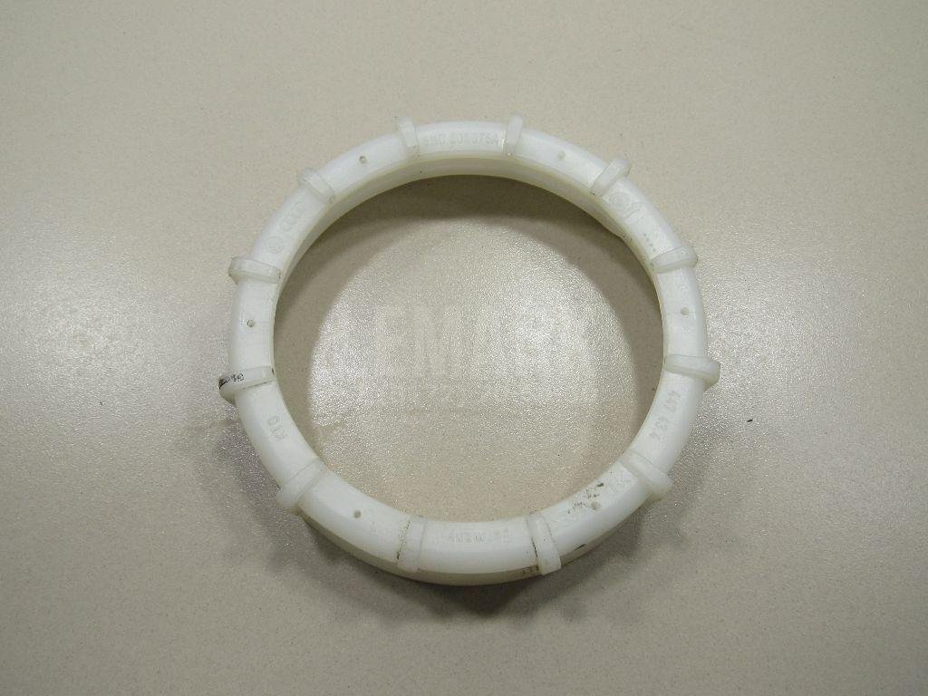 Гайка топливного насоса