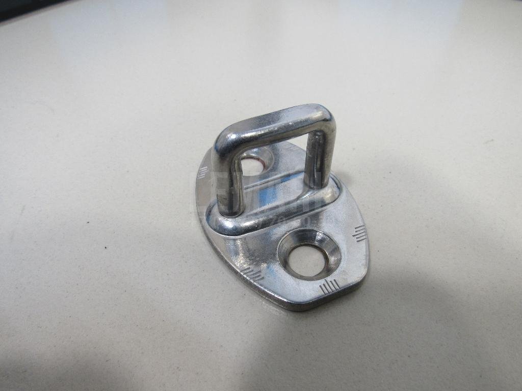 Ответная часть замка двери