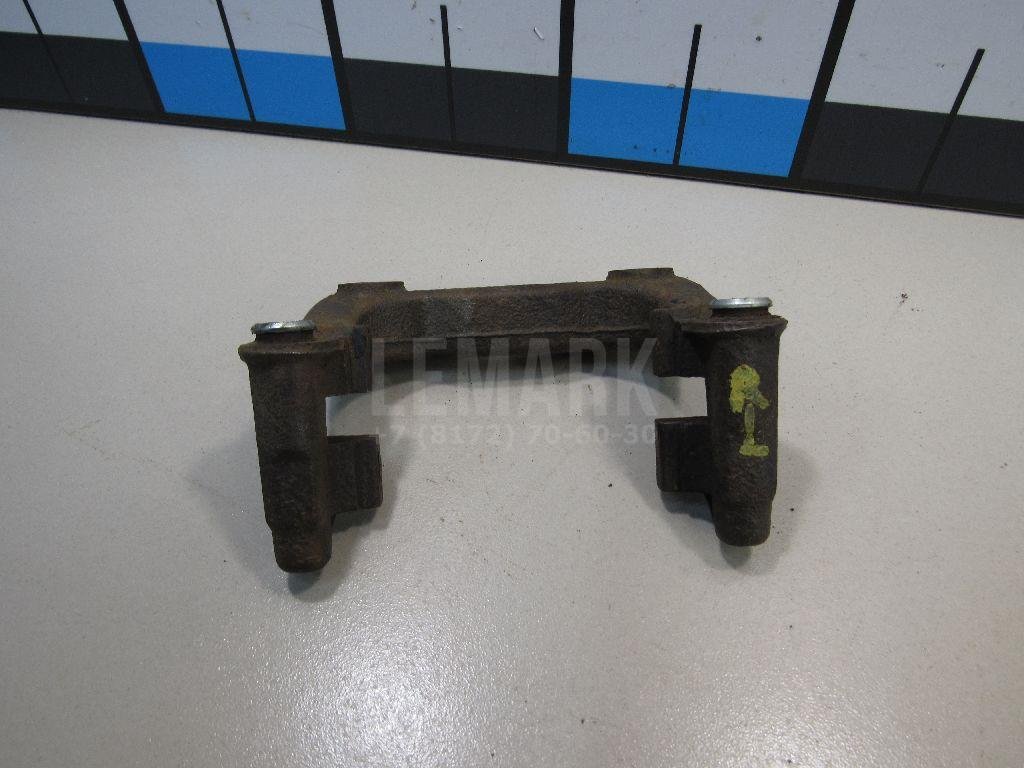 Скоба суппорта заднего левого