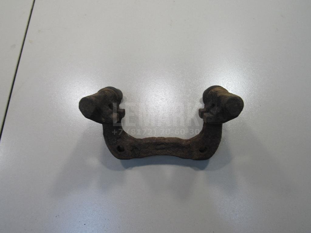 Скоба суппорта заднего правого