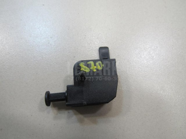 Датчик стояночного тормоза