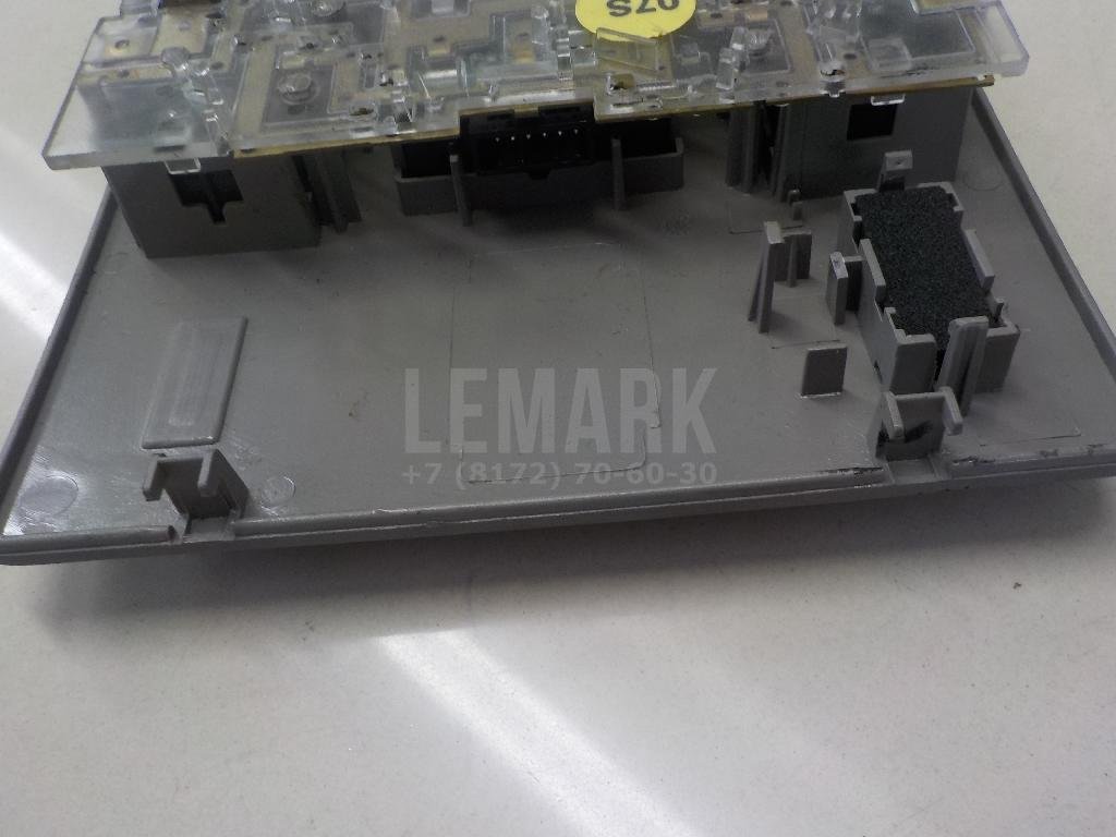 Плафон салонный