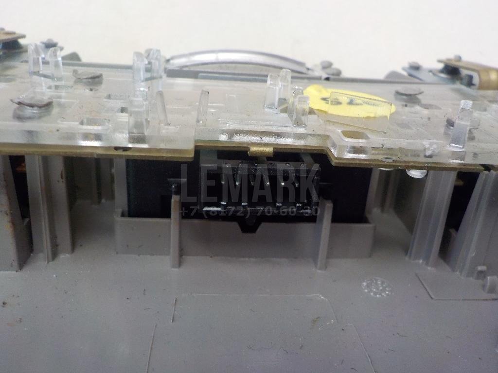 Плафон салонный