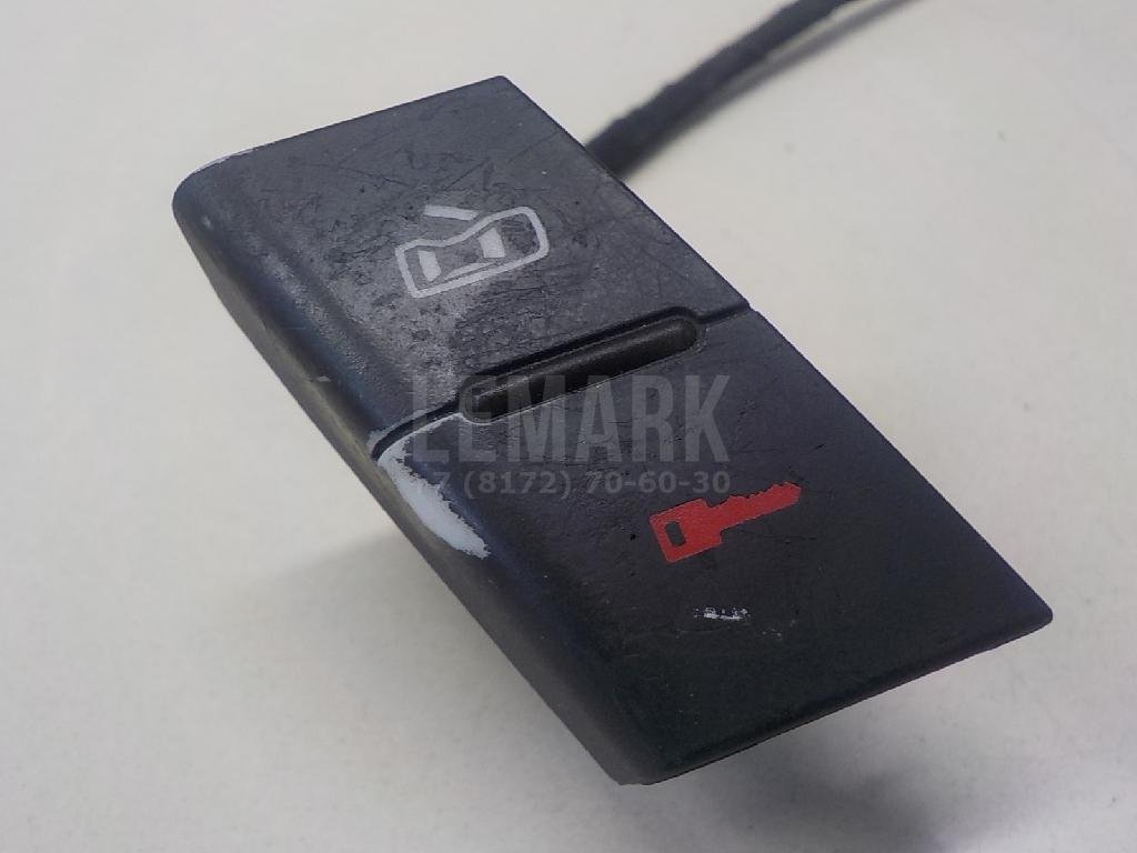 Кнопка центрального замка