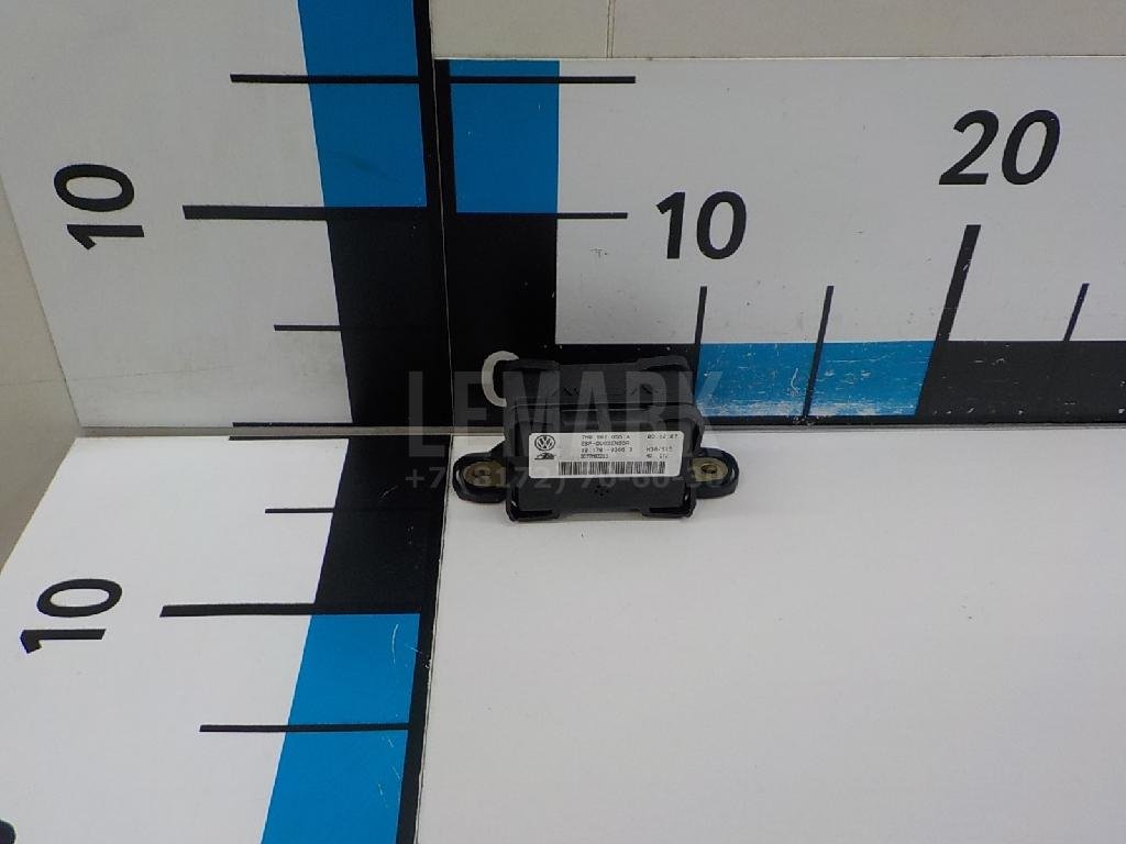 Датчик ускорения для  Audi A3 [8P1] 2003-2013