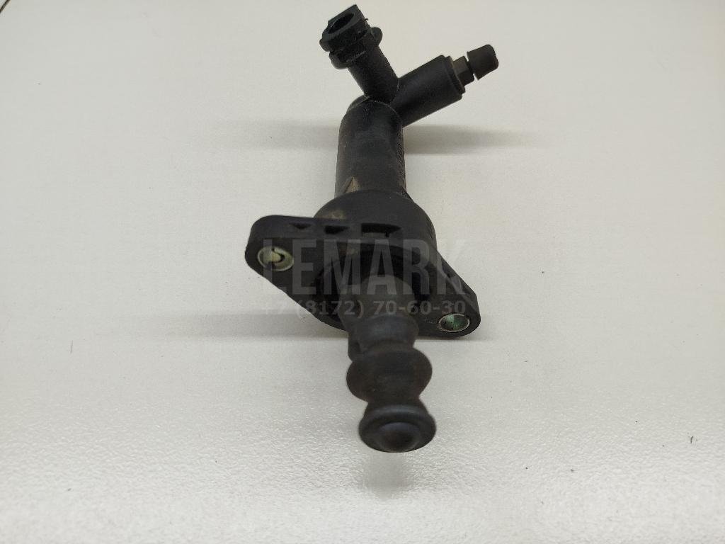 Цилиндр сцепления рабочий