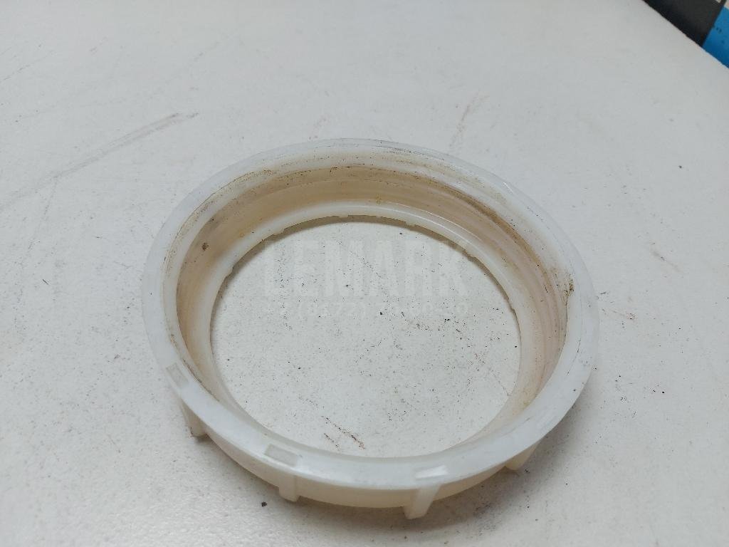 Гайка топливного насоса