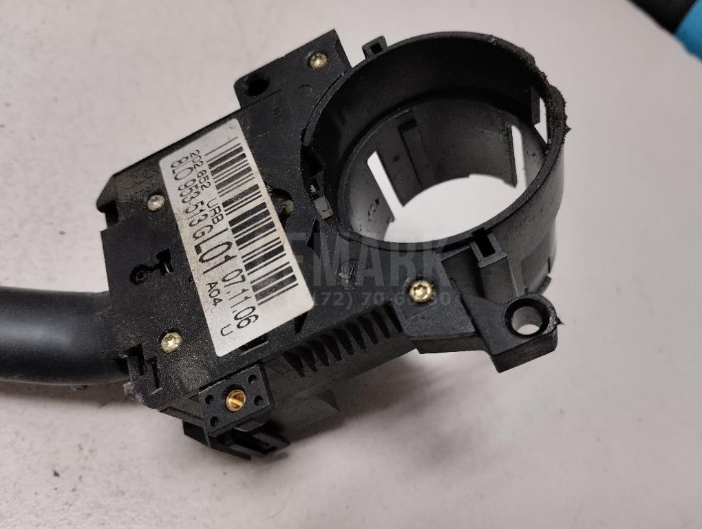 Переключатель поворотов подрулевой