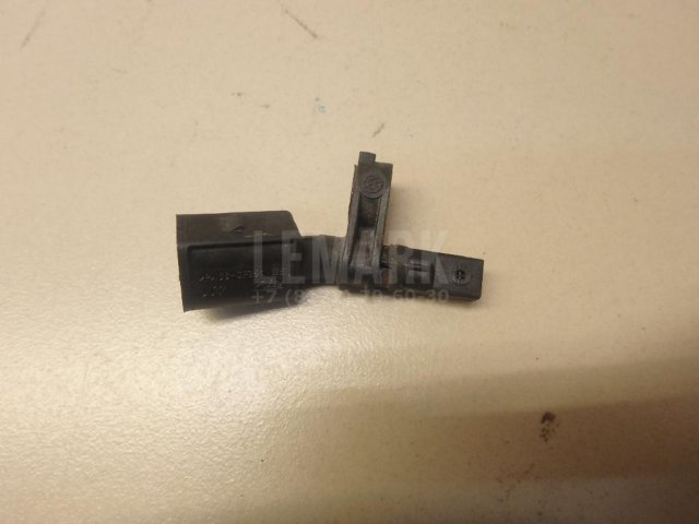 Датчик ABS передний левый