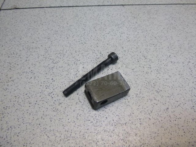 Кронштейн форсунки