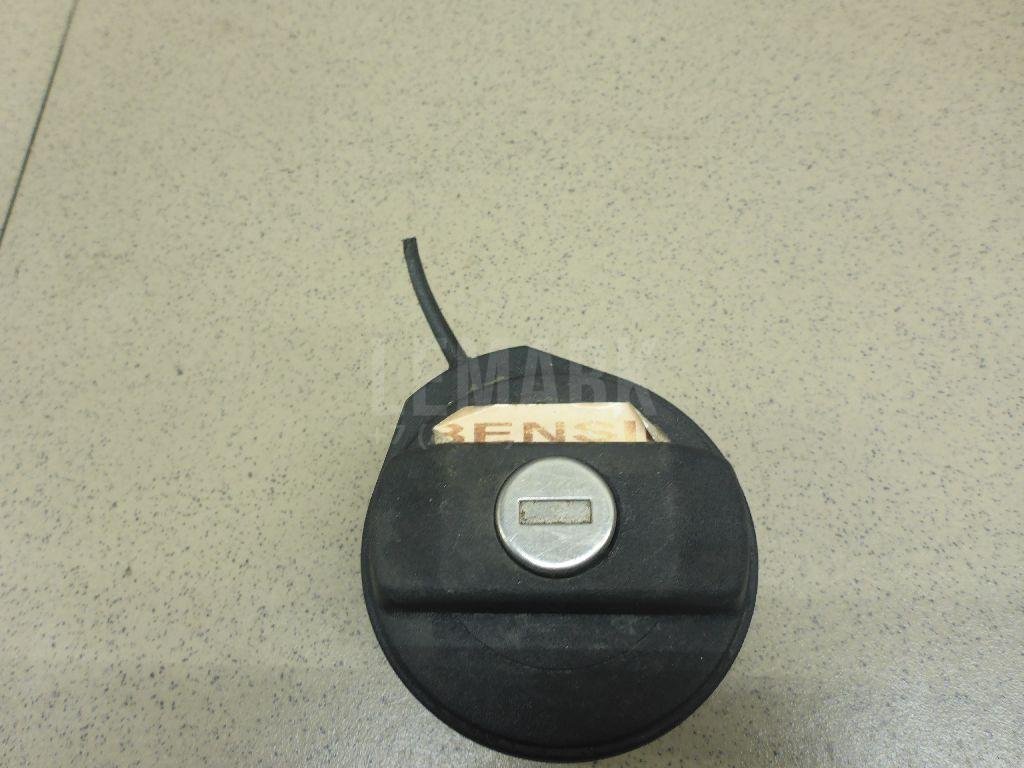 Крышка топливного бака