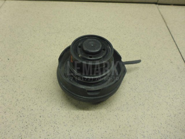 Крышка топливного бака