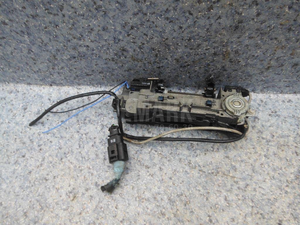 Ручка двери передней наружная правая