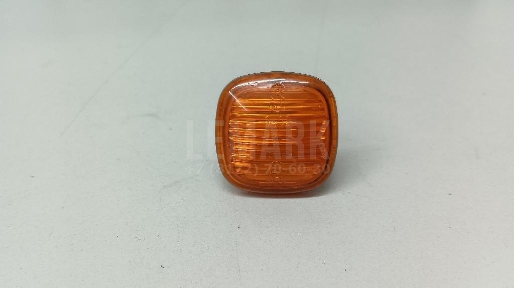 Повторитель на крыло желтый