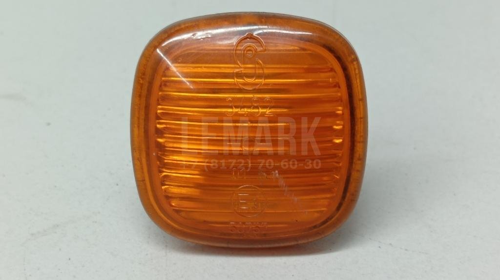 Повторитель на крыло желтый