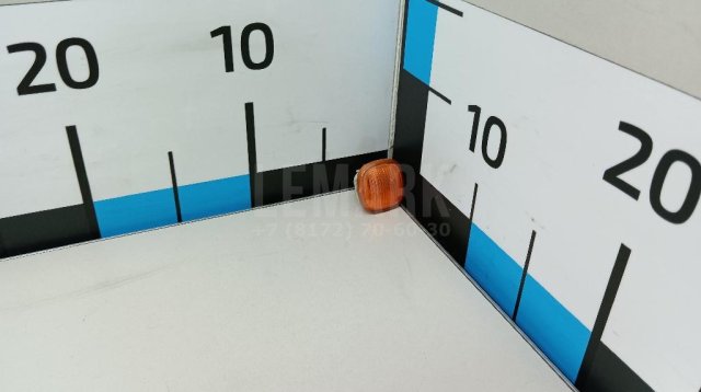 Повторитель на крыло желтый