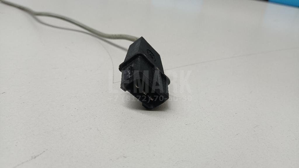 Вставка замка двери прав.