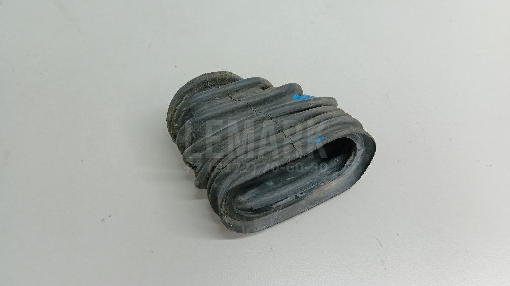 Уплотнитель (наружный) для  Audi A3 [8V] 2013-2020