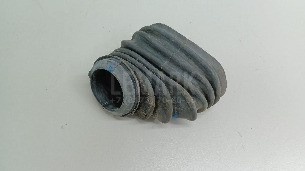 Уплотнитель (наружный) для  Audi A3 [8V] 2013-2020