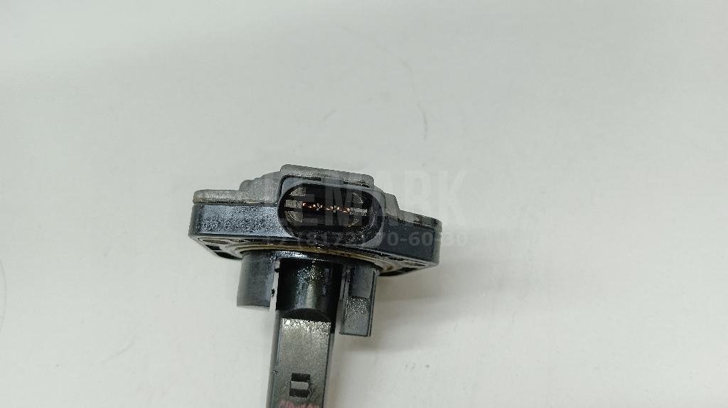 Датчик уровня масла