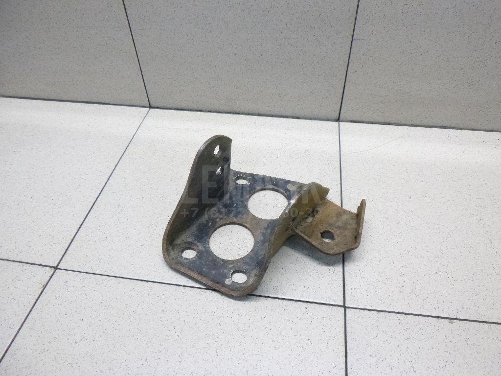 Кронштейн задней балки