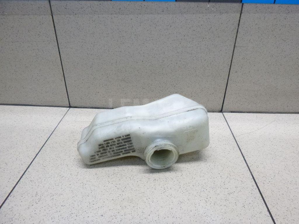 Бачок главного тормозного цилиндра