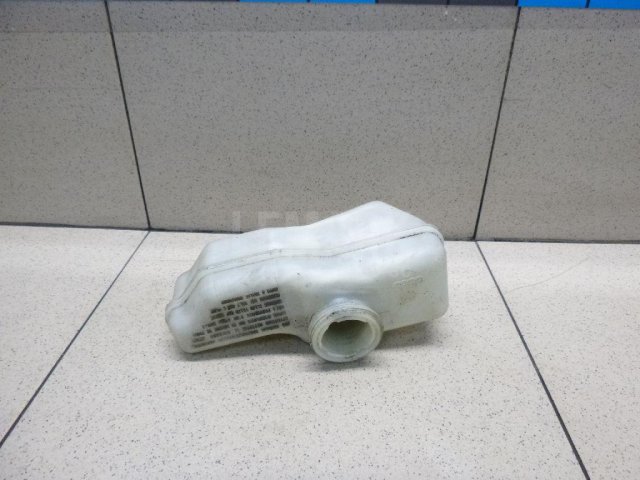 Бачок главного тормозного цилиндра