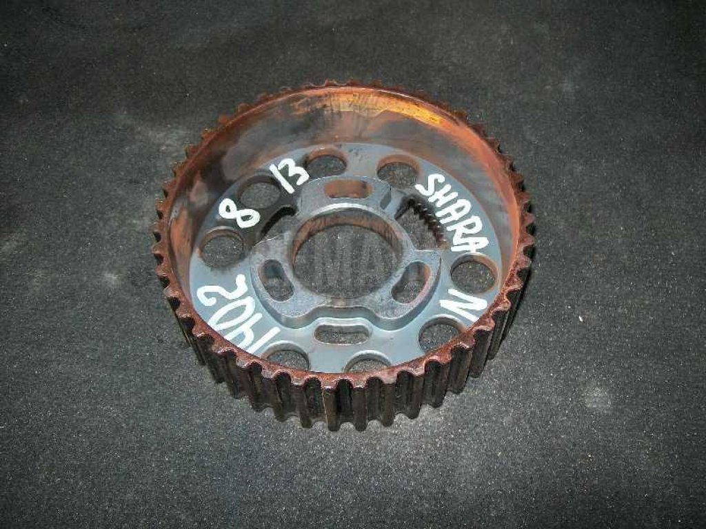 Шестерня (шкив) распредвала