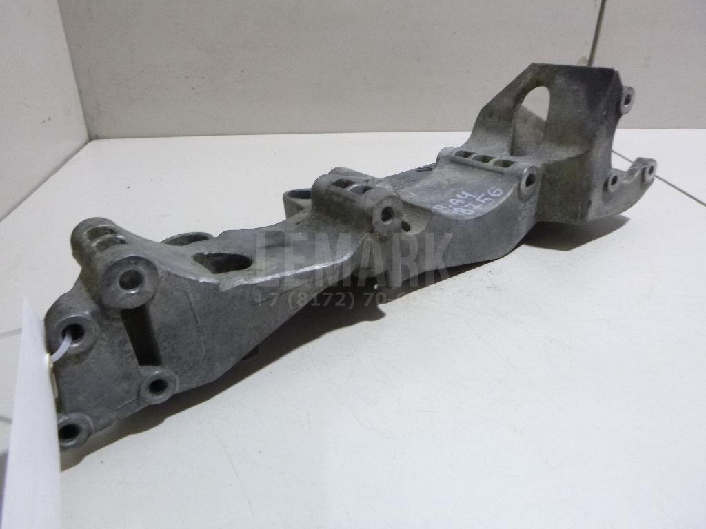 Кронштейн генератора