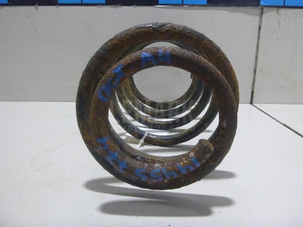 Пружина передняя