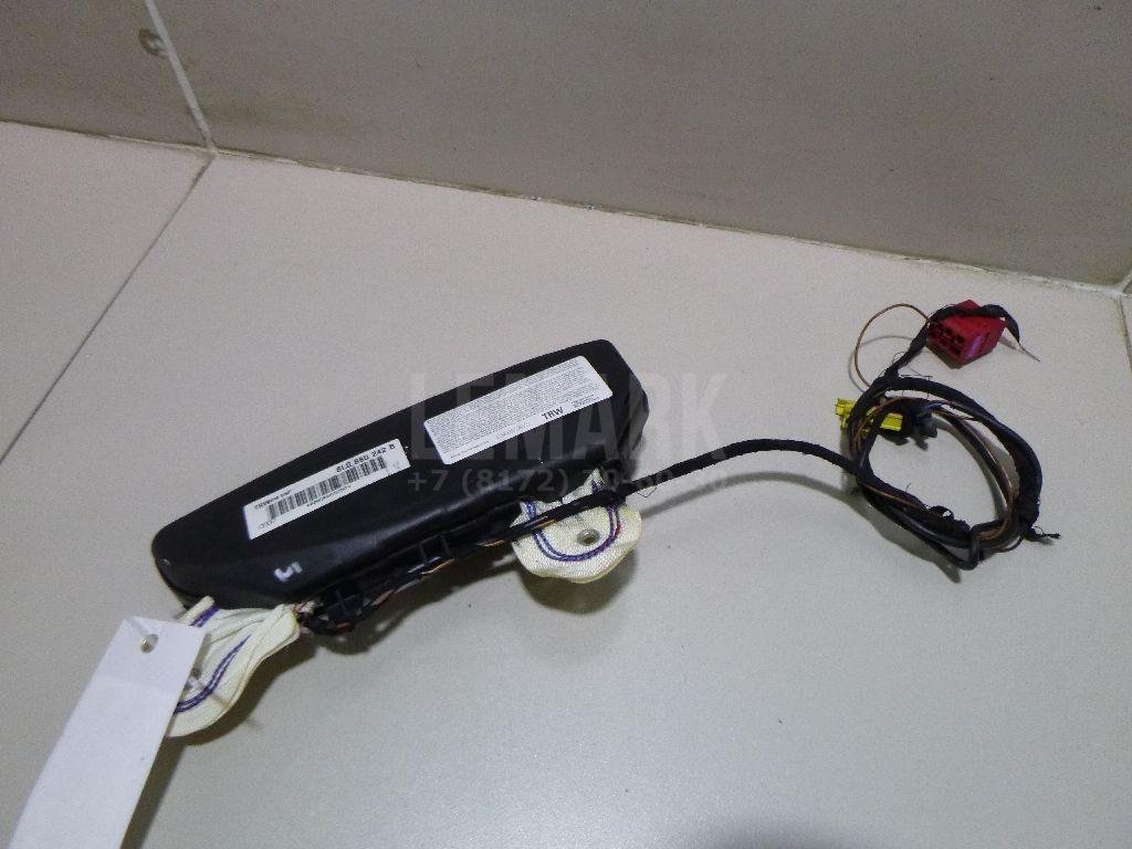 Подушка безопасности боковая (в сиденье)