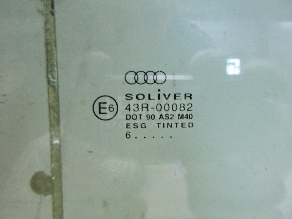 Стекло двери передней правой