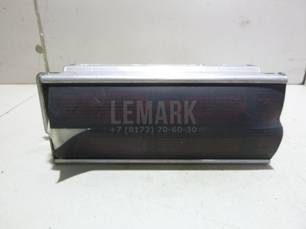 Подушка безопасности пассажирская (в торпедо)