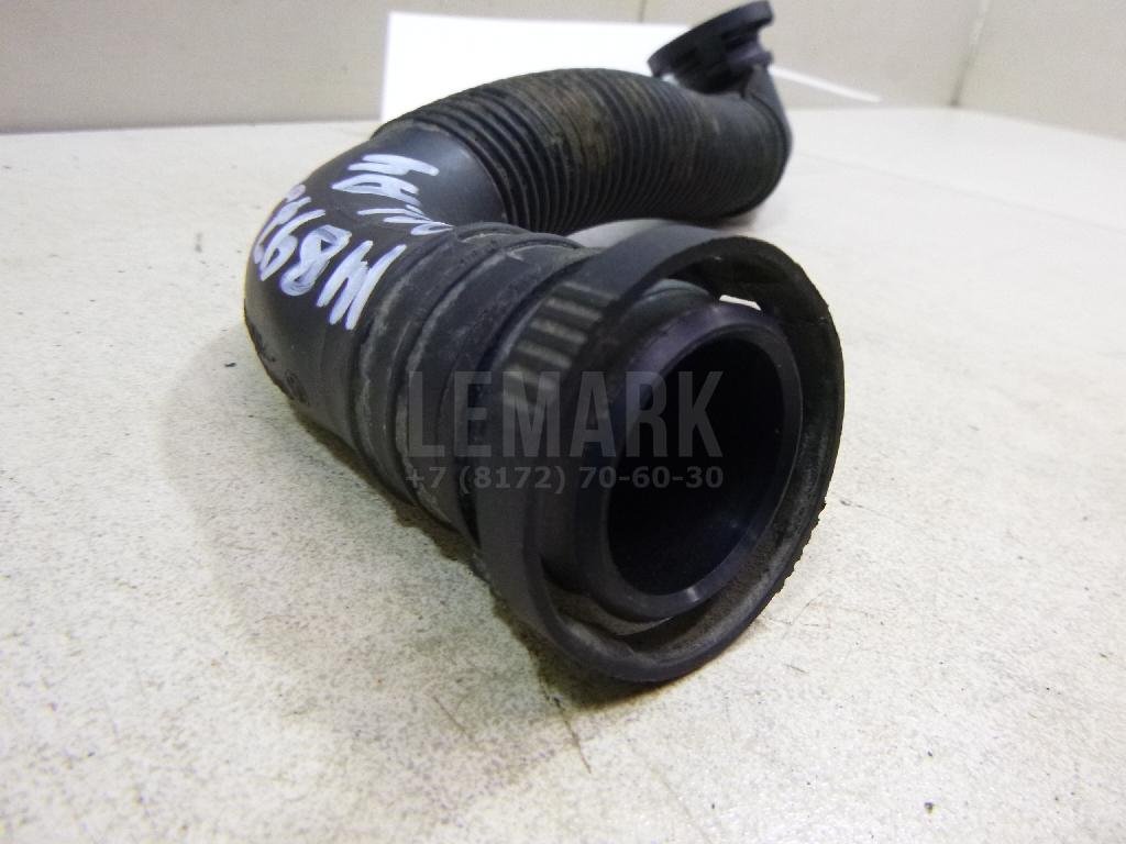Патрубок воздушного фильтра