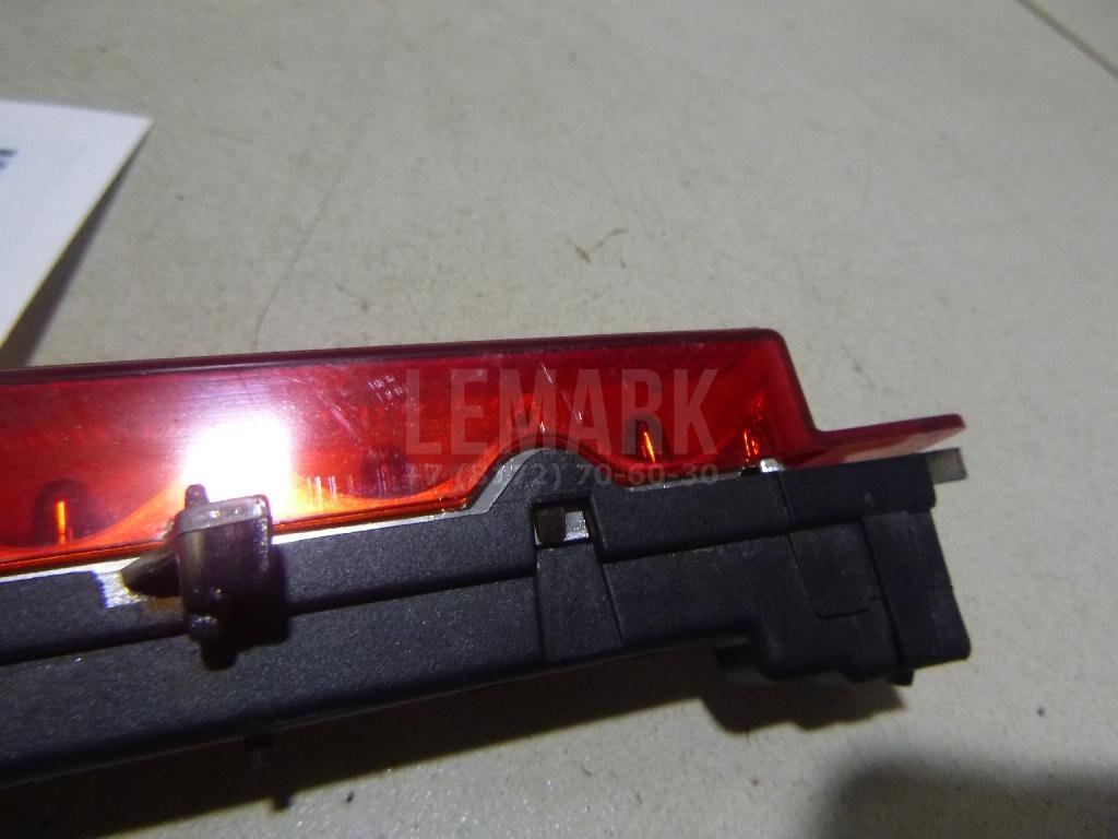 Фонарь задний (стоп сигнал)