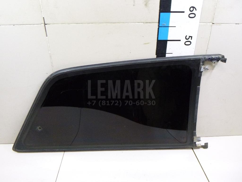 Стекло кузовное открывающееся (форточка) левое