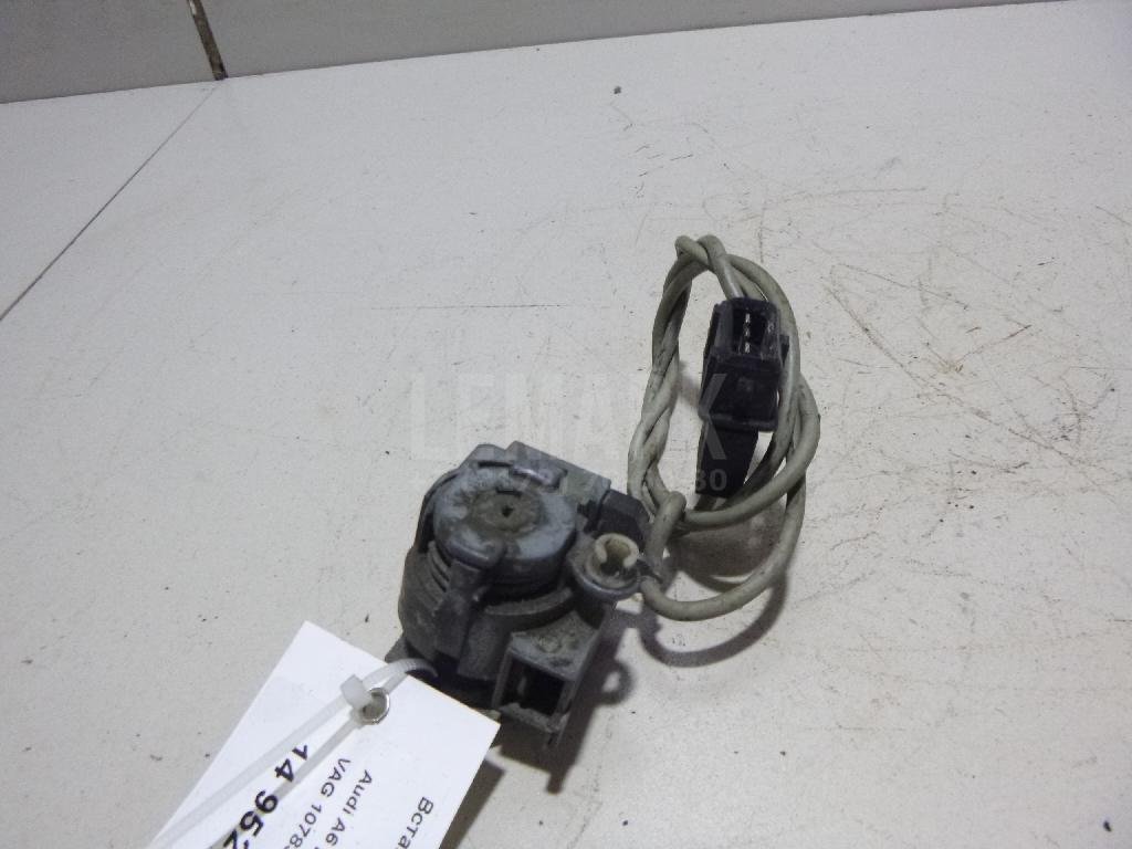 Вставка замка двери прав.