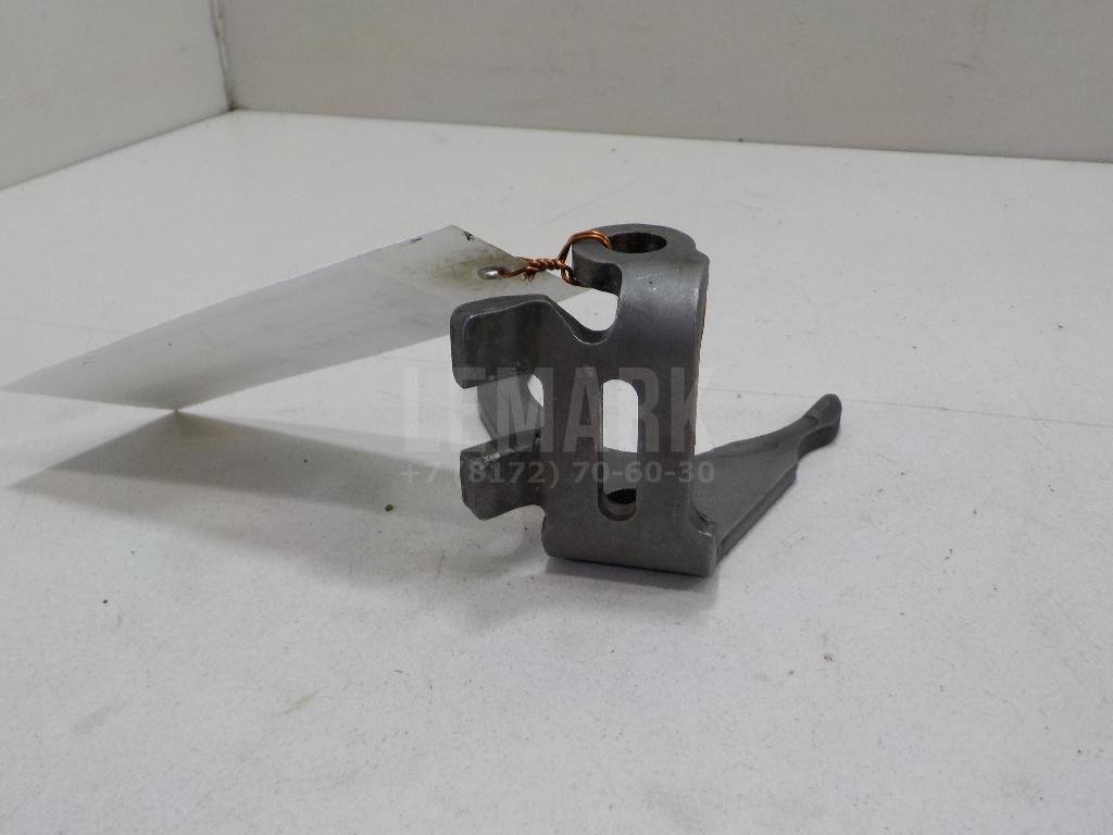 Вилка включения передачи