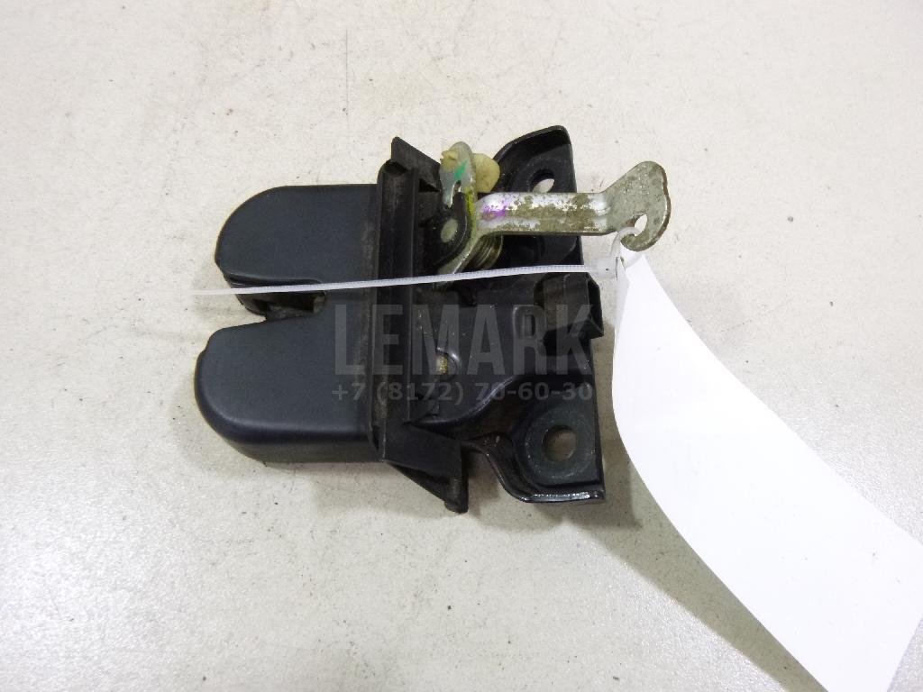 Замок багажника